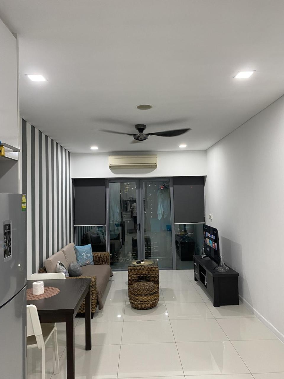 Mercu Summer Suites Klcc By Minutepointhome Kuala Lumpur Kültér fotó