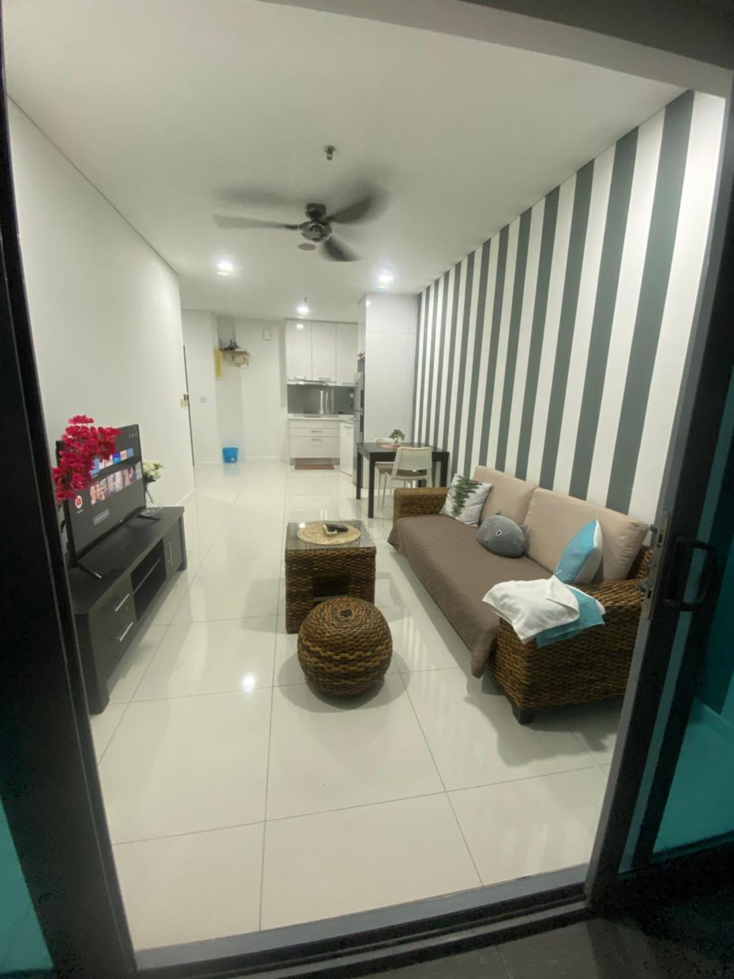 Mercu Summer Suites Klcc By Minutepointhome Kuala Lumpur Kültér fotó