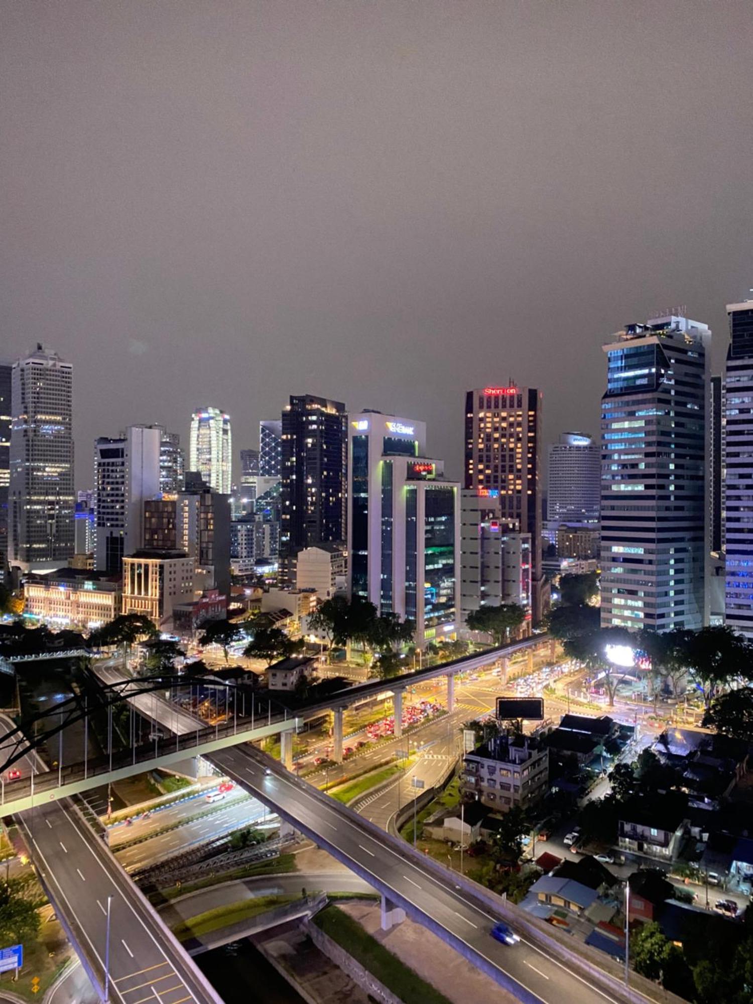 Mercu Summer Suites Klcc By Minutepointhome Kuala Lumpur Kültér fotó